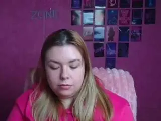 Camsoda Adult Webcams of tinahollycotter