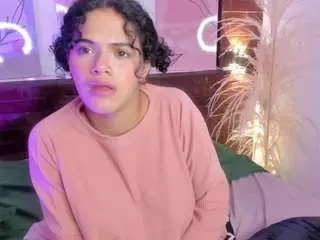 Camsoda Nude Webcam of atenajb