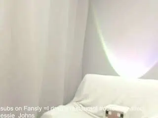 Camsoda Sex Cam of jessie-johns