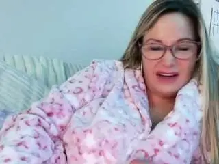 Camsoda Nude Webcam of milf-goddess