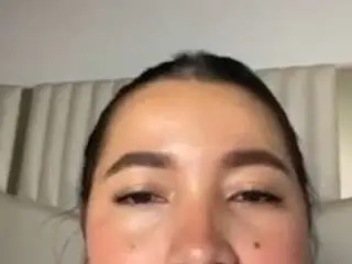 Camsoda Sex Chat of queenn-angelique