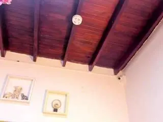 Camsoda Best Webcam of vahiolet-fuentes1