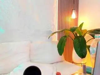 Camsoda Nude Webcam of marianacuellar