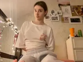 Camsoda Sex Cam of silvereckersley