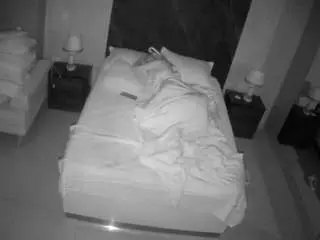 Camsoda Live Sex of voyeurcam-casa-salsa-bedroom-3