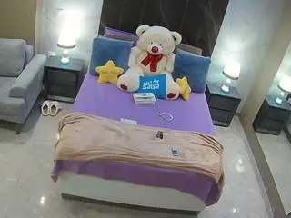 Camsoda Adult Video Chat of voyeurcam-casa-salsa-bedroom-3