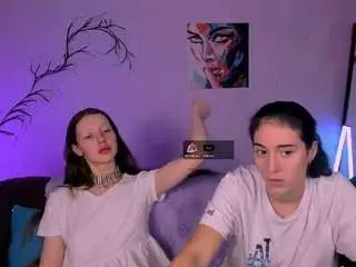 lina-fox12 from camsoda