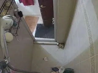 Camsoda Free Live Porn of voyeurcam-baileybase-shower