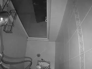 Camsoda Adult Webcam of voyeurcam-baileybase-shower