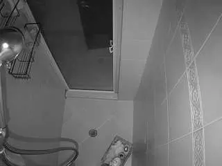 Camsoda Free Porn Cam of voyeurcam-baileybase-shower