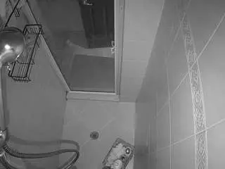 Camsoda Live Porn of voyeurcam-baileybase-shower