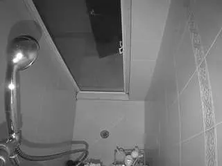 Camsoda Free Live Porn of voyeurcam-baileybase-shower