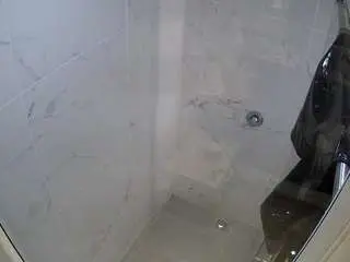 Camsoda Sex Chat of voyeurcam-casa-salsa-bathroom-12