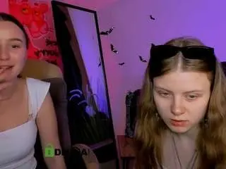 Camsoda Watch Live Sex Cams of foxy-tease