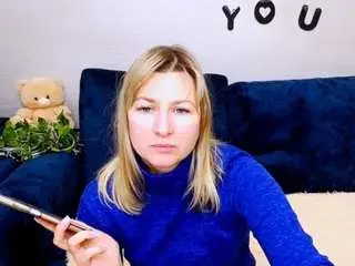 Camsoda Live Sex of incredible-ariela