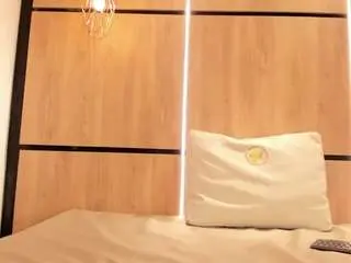 charlotte-colee from camsoda