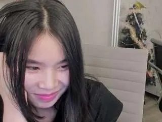 Camsoda Nude Webcam of amiya-cute