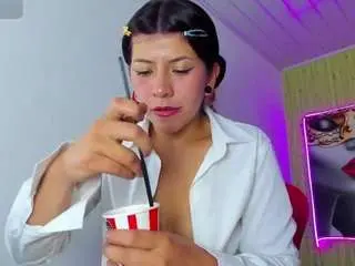 Camsoda Adult Webcam of raven-rouge