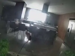 Camsoda Live Sex Cam of voyeurcam-casa-salsa-fishtank