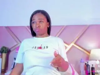 sophiiesinclair from camsoda