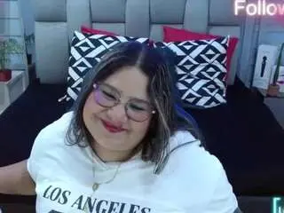 Camsoda Live Sex Cam of evelinzaens