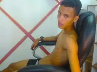 Camsoda Live Sex Cam of dante-moreau