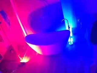 Camsoda Free Live Porn of voyeurcam-casa-salsa-bathroom-5