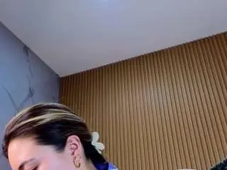 amy-kerr-tx from camsoda