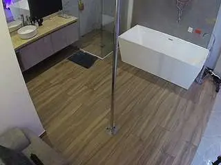 Camsoda Adult Video Chat of voyeurcam-casa-salsa-bathroom-3