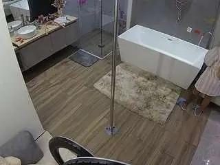 Camsoda Free Porn Cam of voyeurcam-casa-salsa-bathroom-3