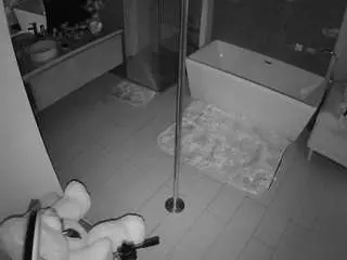 Camsoda Adult Webcam of voyeurcam-casa-salsa-bathroom-3