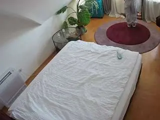 Camsoda Live Sex of voyeurcam-julmodels-whitebed-4