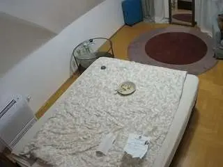 Camsoda Sex Cam of voyeurcam-julmodels-whitebed-4