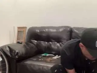 mrshyboy32 from camsoda