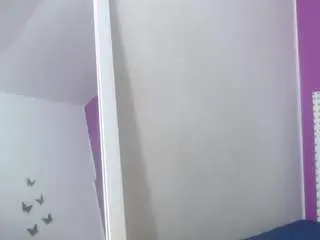 Camsoda Sex Cam of nnocent-sexy-lady