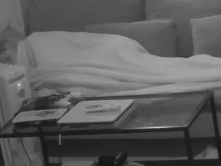 Camsoda Free Porn Cam of voyeurcam-julmodels-living-1