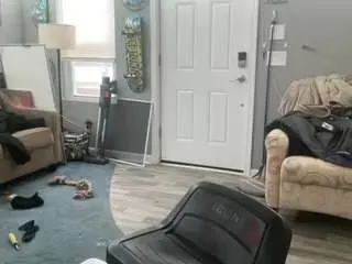 Camsoda Sex Cam of youngkubenski215