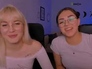 Camsoda Adult Video Chat of esma-shine