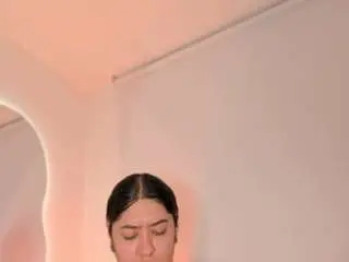 Camsoda Private Sex Chat of leoniewinters