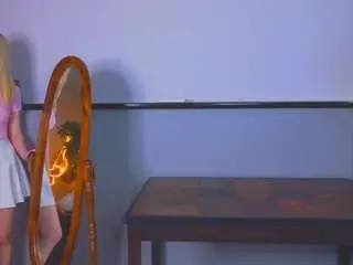 Camsoda Watch Live Sex Cams of nicholledearson