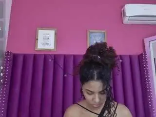 Camsoda Adult Webcam of hornysweetebony