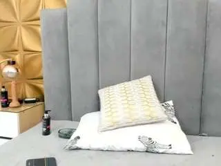 Camsoda Adult Webcams of melani-dream