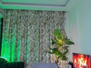 Camsoda Watch Live Sex Cams of alyssiawonder