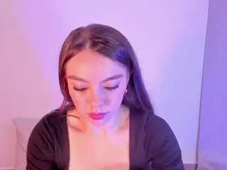 Camsoda Nude Webcam of miiaa-roose