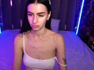 Camsoda Free Live Porn of snowwhiteee