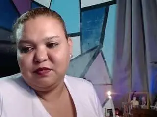 Camsoda Live Sex Cam of star-red-cams