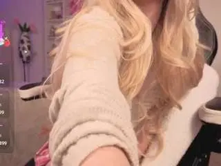 Camsoda Sex Cam of summerpeachlive