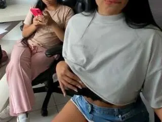 Camsoda Sex Chat of emilybrowm