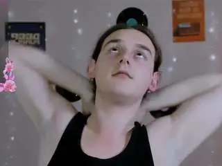 Camsoda Adult Webcams of adrian-hart