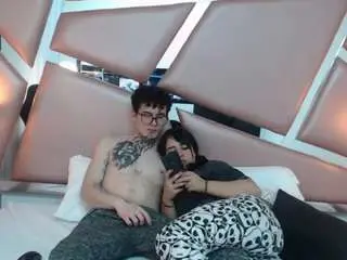 Camsoda Nude Webcam of xhotdesire-fx